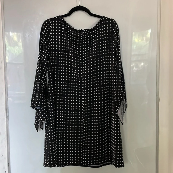Tahari Black and White Polka Dot Dress Size 12 NWT - Picture 4 of 8